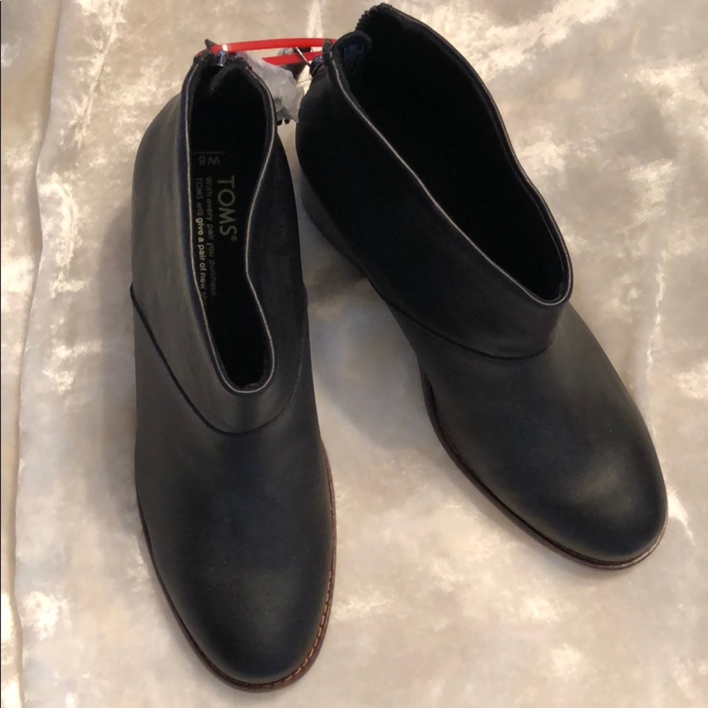 TOMS Leather boots Leila